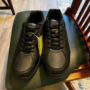 WORK Shoes Slip Resistant - Never Worn - Men's